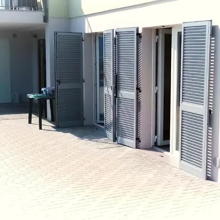 My Holidays - Trezzone Apartamento *